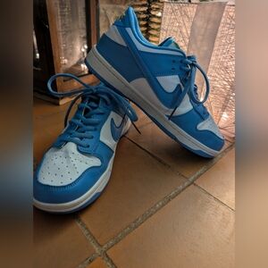 Nike Men's Sky Blue and White Sneakers